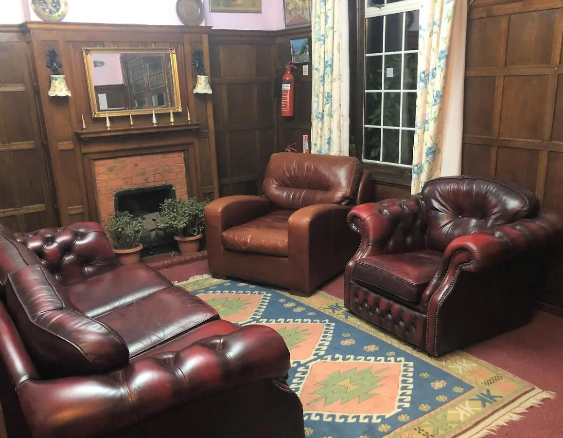 Lyttleton Lodge Uxbridge 2*,