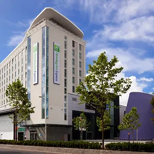 https://holiday-inn-express-hull-city-centre.yorkshirehotels.net